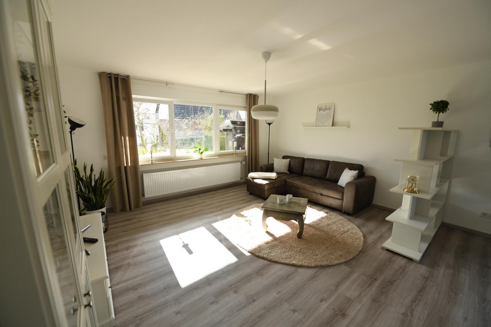Ferienwohnung Niestetal エクステリア 写真